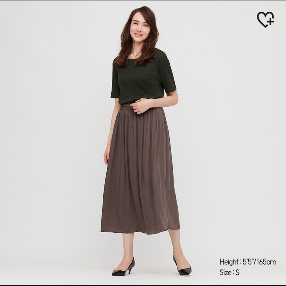 Uniqlo NWT grey maxi skirt